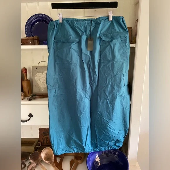 Hunter & Brown - Picture 2 of 4